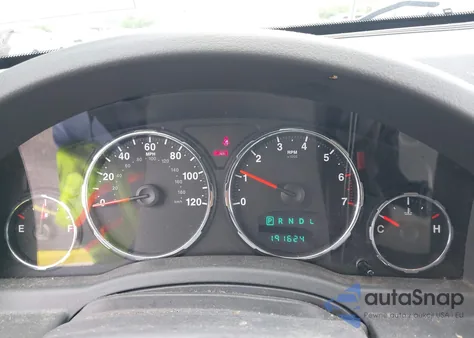 2008 Jeep Liberty Sport z USA, uszkodzony, nr VIN 1J8GP28K48W137715